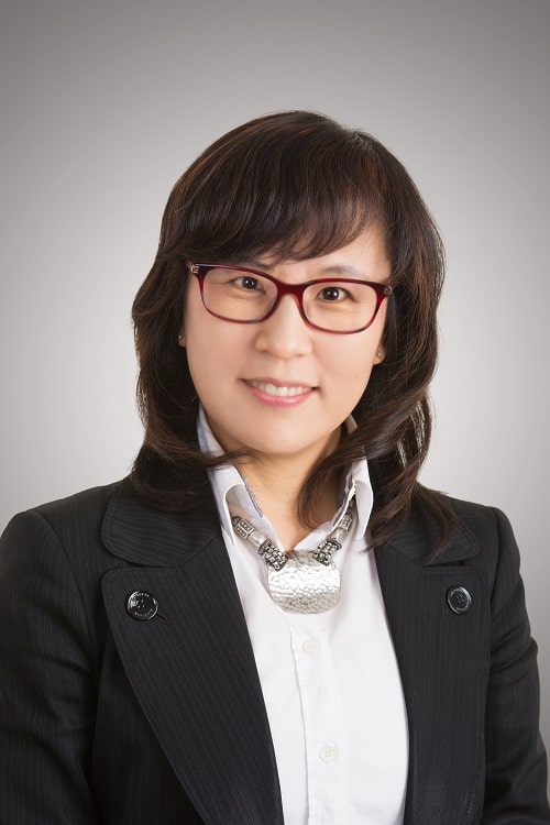 Photo of Celina M. Cho
